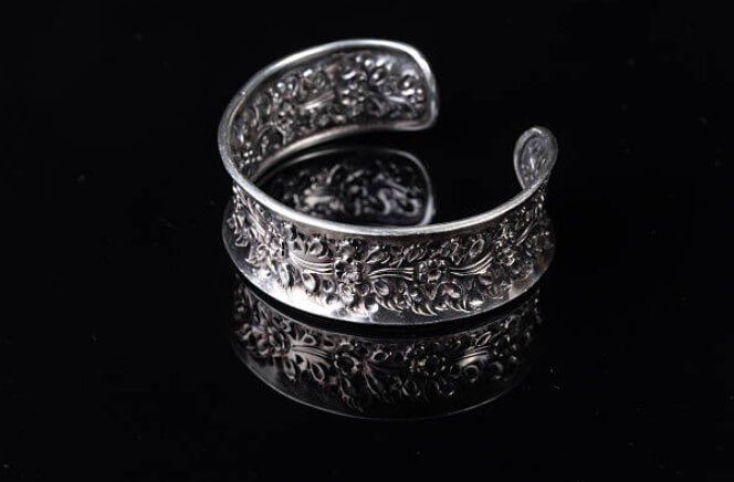 Silver jewelry buyers near me. Updated 2025